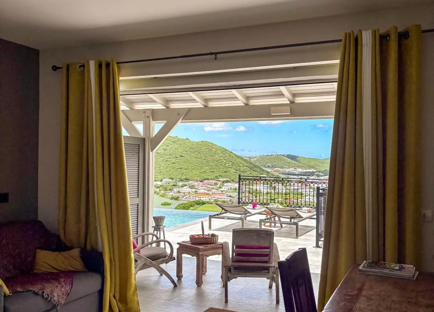 Ti Bay - Vue Mer Spectaculaire & Piscine A Debordement Гран-Каз 0*,  Сен-Мартен/Синт-Мартен