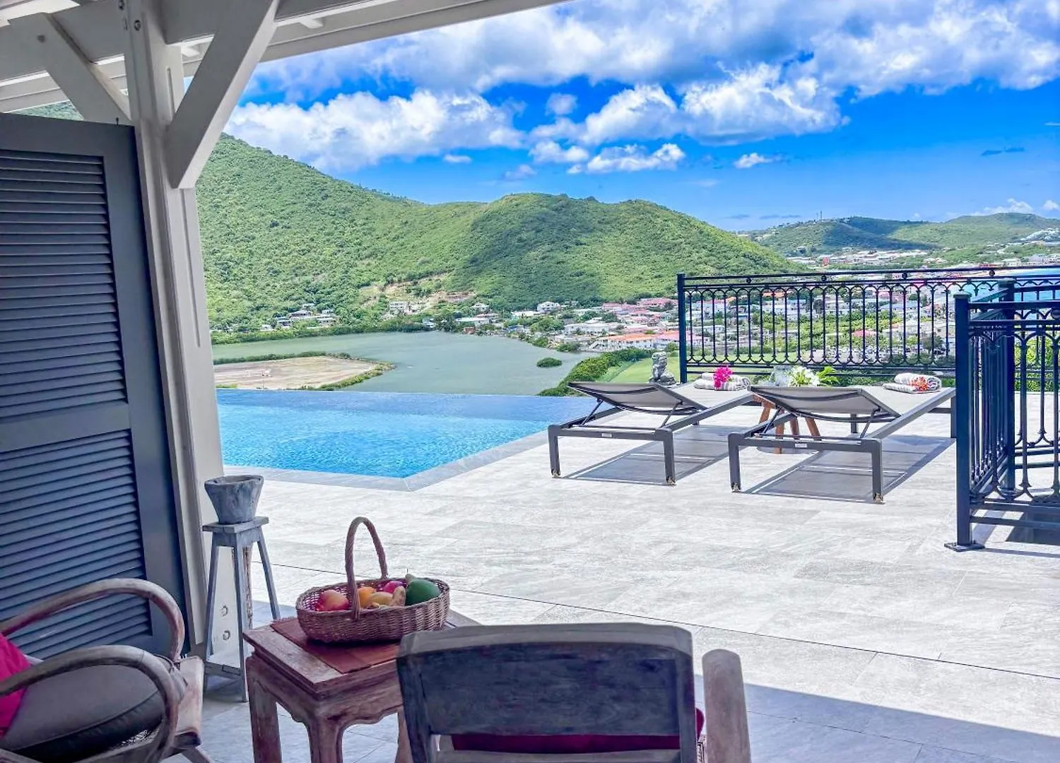 Ti Bay - Vue Mer Spectaculaire & Piscine A Debordement Grand Case Svatý Martin